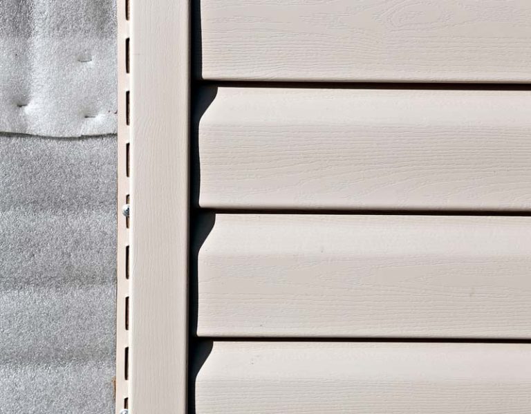 Vinyl Siding Installation Tips for Do-It-Yourselfers - Larco Products